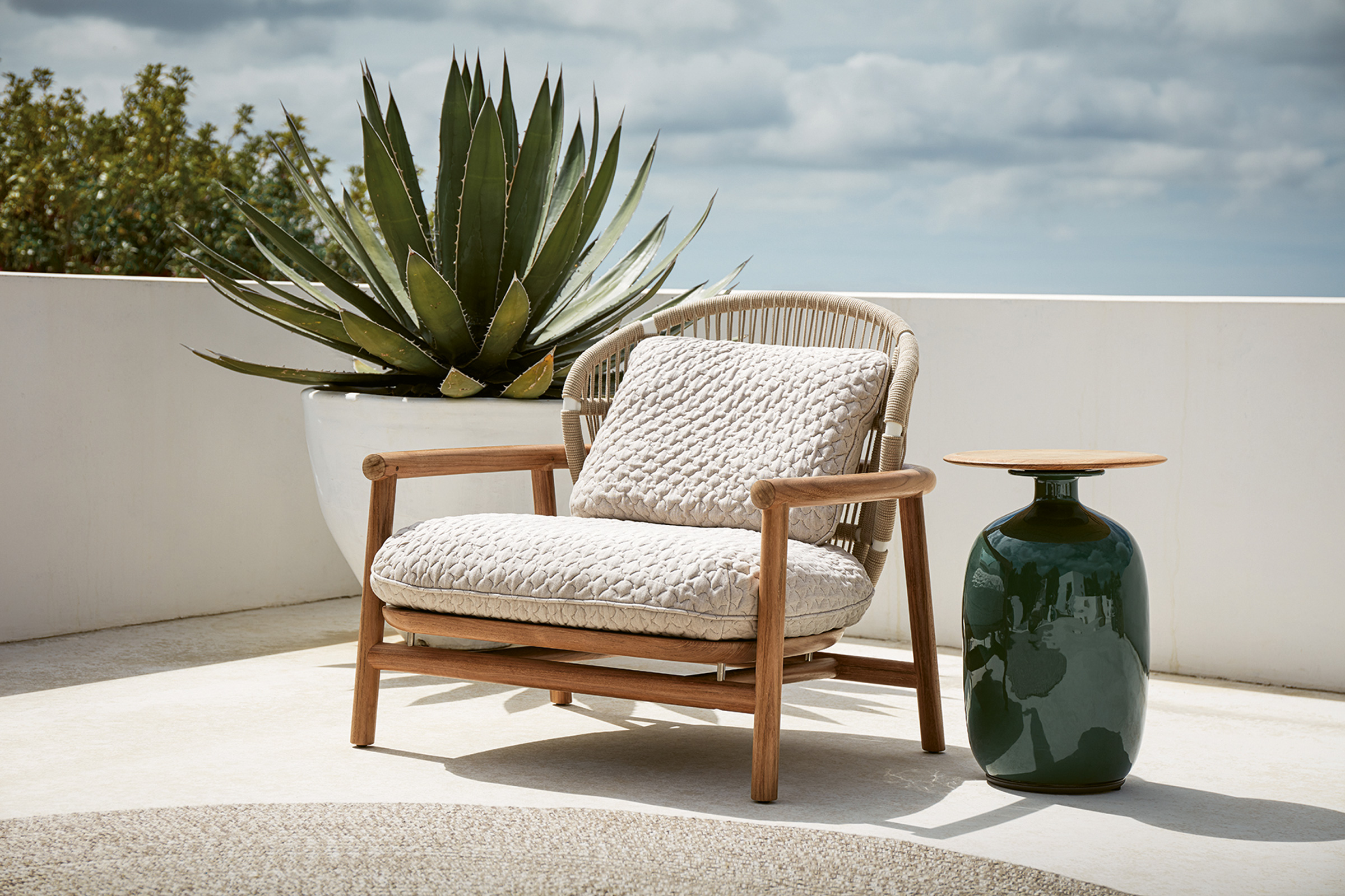 hauser-design-fern-lounge-chair